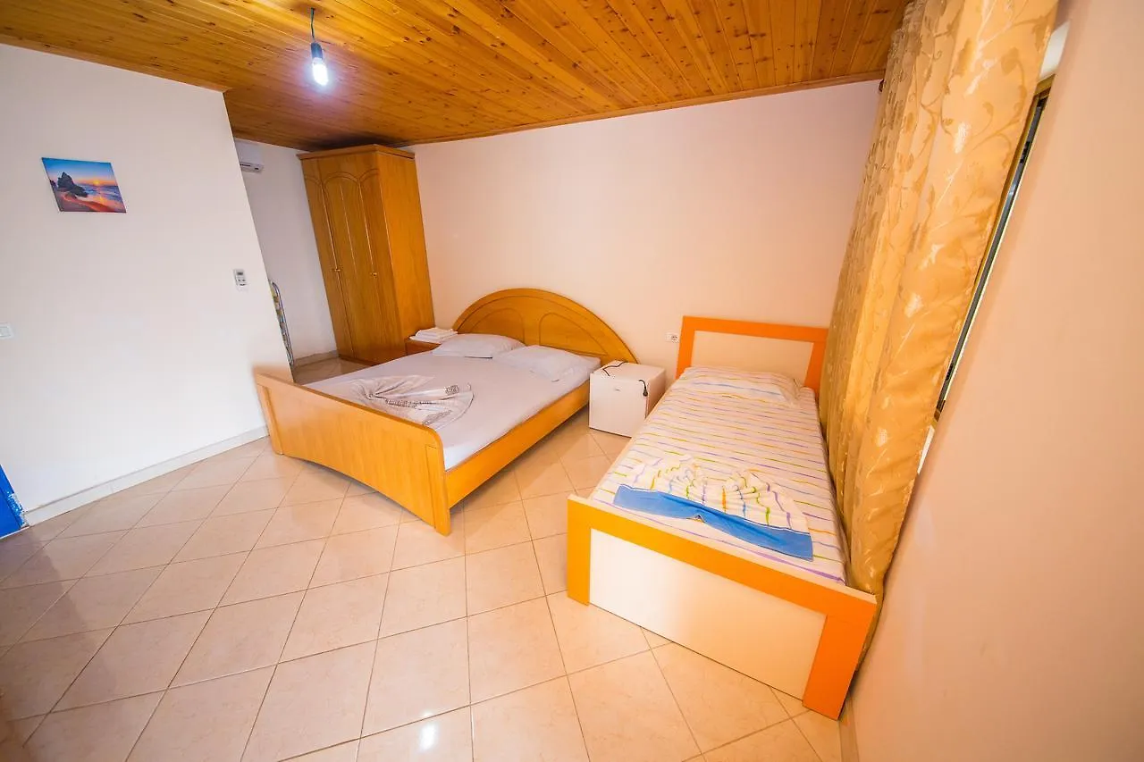 Guest house Isi Rooms Vlore