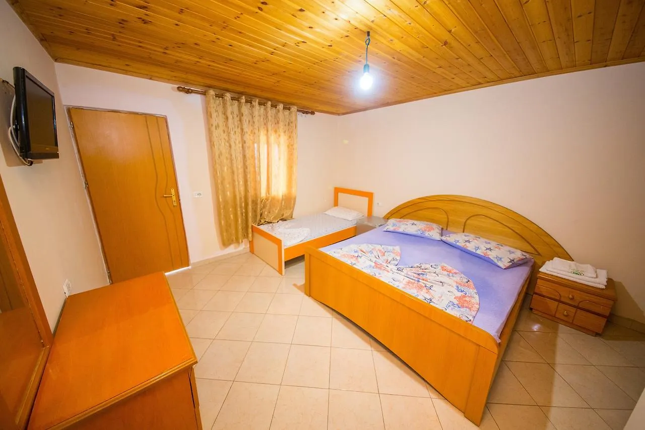 *** Guest house Isi Rooms Vlore Albania